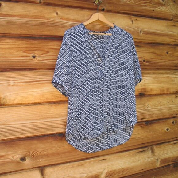 Theory Antazie Tile Geo Print Silk Top - Picture 4 of 10